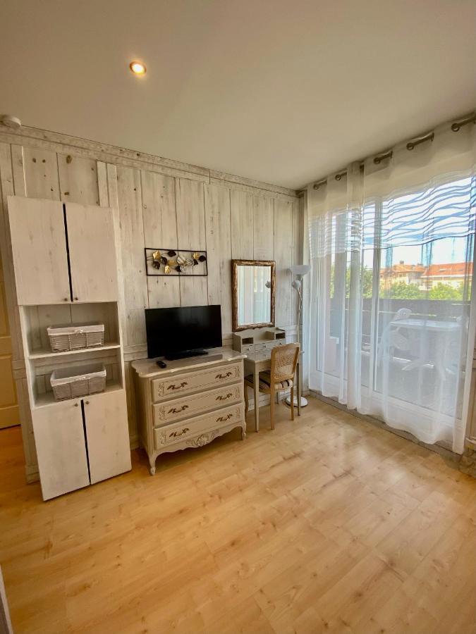 ג'רארדמר Tilleul Plaza Residence מראה חיצוני תמונה